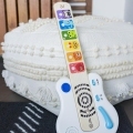 BABY EINSTEIN Gitara dotyková Strum Along Songs™ Magic Touch™ HAPE 12m+