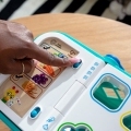 BABY EINSTEIN Košík nákupný Magic Touch HAPE 9m+